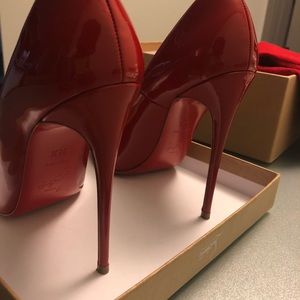 Christian Louboutin So Kate Pump in red